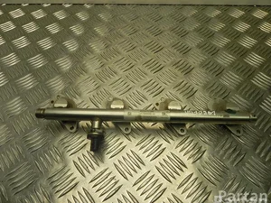 Mercedes-Benz A2700701595 CLA Coupe (C117) 2014 Distribution de carburant