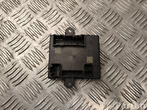 BMW 5 B54 7B5 / 5B547B5 5 G60 2025 Türsteuergerät vorne links
