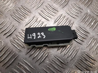 BMW 5A707E0 IX 1 2023 Antena - Nuotrauka 1