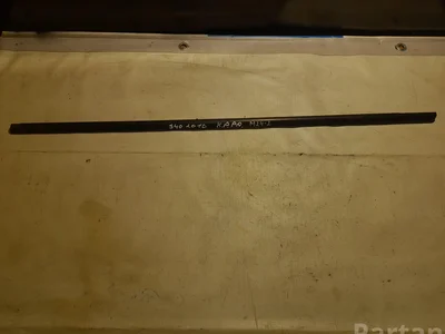 Volvo S40 II (MS) 2010 Накладка декоративная спереди слева - Изображение 1