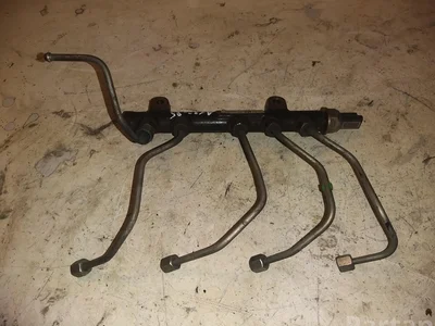 Volvo 28497 Z 014 / 28497Z014 V40 Hatchback 2013 Tube de distribution de carburant - Image 1