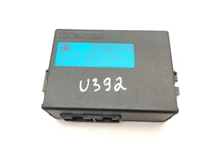 Maserati 244797 QUATTROPORTE V 2010 Unité de contrôle pour le contrôle du toit ouvrant