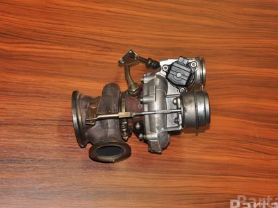 BMW 457154304 7 (F01, F02, F03, F04) 2010 Turbocompresseur - Image 1