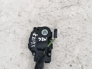 BMW CZ113930, CZ113930-1400, 19102018, EFB4923 / CZ113930, CZ1139301400, 19102018, EFB4923 2 Gran Tourer (F46) 2018 Moteur de réglage pour volet de régulation