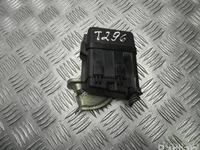 Toyota 90080-87021 / 9008087021 AURIS TOURING SPORTS (_E18_) 2014 Boîte à fusibles