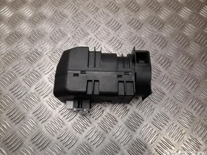 Mercedes-Benz A 222 900 46 09 / A2229004609 S-CLASS (W222, V222, X222) 2015 Pompe à vacuum