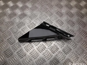 Tesla 1128707-00-C / 112870700C MODEL X 2019 Un autre détail de finition