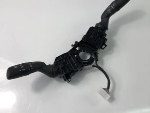 Toyota 3340017J781; 3360017J783 / 3340017J781, 3360017J783 RAV 4 V 2021 Brazo de columna de dirección, interruptor