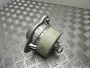 Mercedes-Benz A 222 240 5117 / A2222405117 S-CLASS (W222, V222, X222) 2014 Variklio tvirtinimas