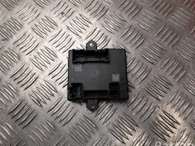 BMW 5A70CB2 iX 2023 Unité de commande pour porte Right Rear Left Rear Left Front Right Front - Image 1