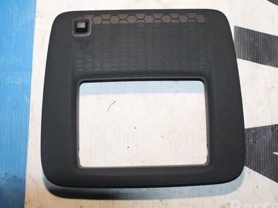 Volvo 08650752 C70 II Convertible 2008 Grille de haut-parleur - Image 1