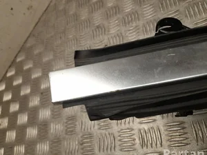 Tesla 1035419-00-E / 103541900E MODEL X 2019 Poignée de porte Right Front