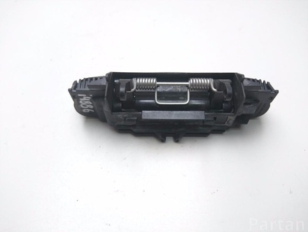 AUDI 4B0 839 885 / 4B0839885 A3 Sportback (8PA) 2010 Door Handle Left Front