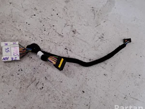 Hyundai 84619Q0300 i20 III (BC3, BI3) 2024 Fils du compartiment moteur