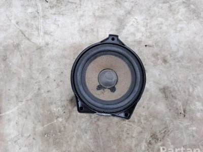 Mercedes-Benz A2058200902 C-CLASS (W205) 2015 Haut-parleur - Image 1