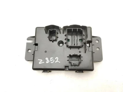 Chrysler 68394486AA, P68394486AA Pacifica 2018 Unité de commande - Image 1