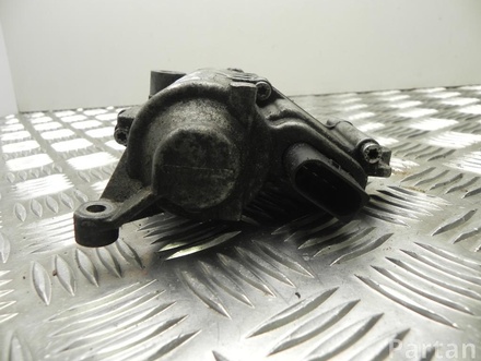 MERCEDES-BENZ A 221 270 01 97 / A2212700197 E-CLASS (W212) 2011 Oil Pump