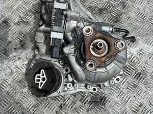 BMW 27107889033, ATC13-1 / 27107889033, ATC131 3 (G20) 2021 Boîte de transfert
