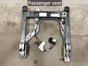 Maserati 80064900, 80188000, 228547 GRAN TURISMO 2008 Siège passager