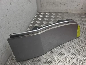 Mercedes-Benz A 447 755 00 04 / A4477550004 VITO Tourer (W447) 2019 Fuel filler door