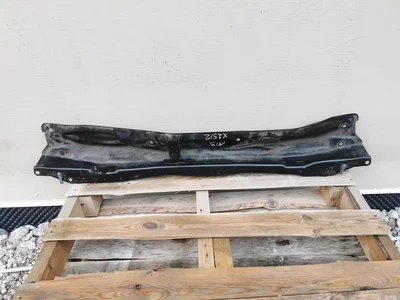 Mazda GJE8 3 (BM) 2018 Garniture de capot d'essuie glace - Image 1