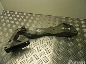BMW 6769281 3 (F30, F80) 2013 Support