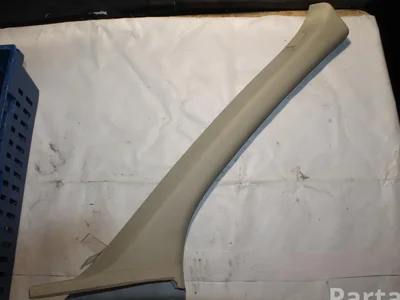 Volvo 30721139 XC60 2010 Tapisserie voiture right side - Image 1