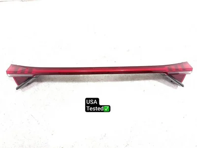 Audi 4J3.945.095A / 4J3945095A E-TRON GT Stufenheck (F83, F8P) 2024 Rückleuchte USA Zentral - Bild 1