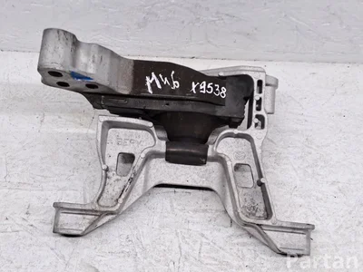 Mazda CX-30 DM 2025 Motorlagerung - Bild 1