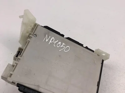 Toyota 82730-42890B / 8273042890B RAV 4 V 2020 Unité de commande centrale pour système de confort - Image 1