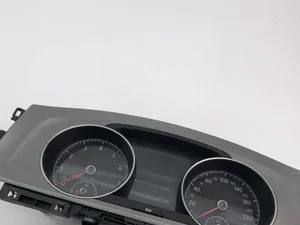 Volkswagen 5G0920861 GOLF VII (5G1, BQ1, BE1, BE2) 2016 Prietaisų skydelis (spidometras) mph km/h