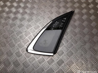 Mazda E9KQ-S01, NSGM4Q8, 43R00123 / E9KQS01, NSGM4Q8, 43R00123 CX-30 DM 2022 Vitre latérale fixe Right Rear - Image 1