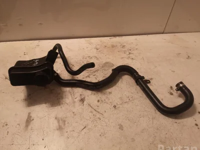 Volvo V40 Estate (VW) 1998 Vase d'expansion - Image 1