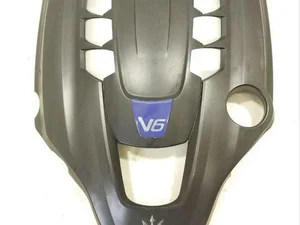 Maserati 670003410, 670006532 QUATTROPORTE VI 2014 Cubierta motor