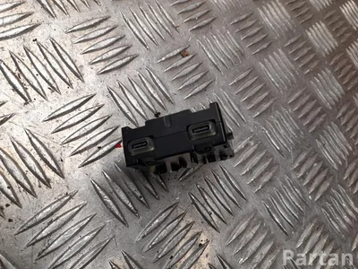 Mercedes-Benz A 223 820 33 06 / A2238203306 EQE V295 2023 Įvesties įrenginys - Paveiksliukas 1