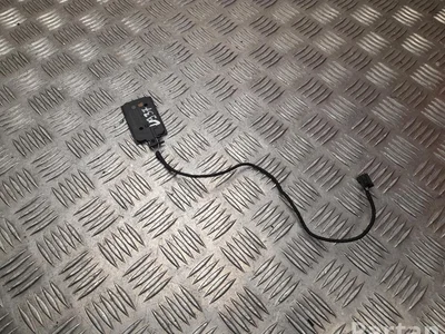 Mercedes-Benz A 213 905 23 12 / A2139052312 EQE V295 2022 Antenne - Image 1