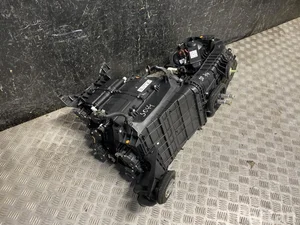 Jaguar GX63-19B555-BG, MF116360-2671 / GX6319B555BG, MF1163602671 F-PACE (X761) 2017 Pūtiklio korpusas