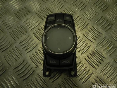 BMW 12693-847 / 12693847 X5 (F15, F85) 2014 Commutateur multiple - Image 1