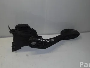 Volvo 30636006 XC70 CROSS COUNTRY 2003 Akseleratoriaus pedalas