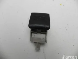 Toyota 53631-52010 / 5363152010 IQ (_J1_) 2010 Poignée