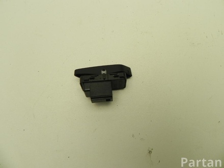 VW 5G0 962 126 A / 5G0962126A GOLF VII (5G1, BQ1, BE1, BE2) 2014 Safety switch for central locking system