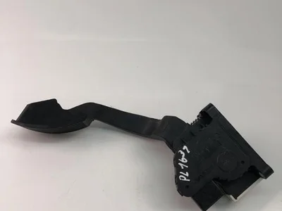 Opel 13305804 CORSA D 2009 Pédale d'accélérateur - Image 1