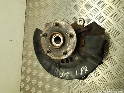 Toyota FS90R RAV 4 V 2021 Logement de roulement de roue Right Front - Image 1