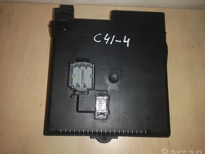 Volvo 30728512 V60 2011 Boîte à fusibles - Image 1