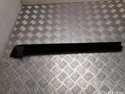 BMW 7482777 4 G23 Convertible 2021 Channel sealing Left - Image 1