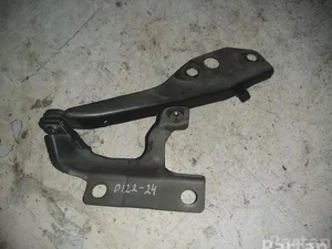 Volvo 8643262 V50 (MW) 2004 Charnière