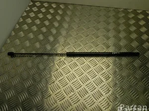 Mercedes-Benz A 212 980 05 64 / A2129800564 CLS (C218) 2013 Ressort à gaz