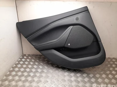 Ford USA LJ8B-R27505-A, LJ8B-R27502 / LJ8BR27505A, LJ8BR27502 Mustang Mach-E 2023 Panneau de garniture de porte - Image 1