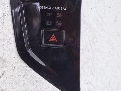 Volkswagen 2G0953509, 2G2919225 POLO VI (AW1, BZ1, AE1) 2024 Przycisk świateł awaryjnych - Zdjęcie 1