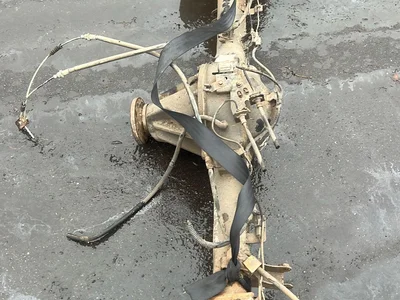 Ford AB39-4001BBD, 3.55 / AB394001BBD, 355 RANGER (TKE) 2017 poutre d'essieu arrière - Image 1